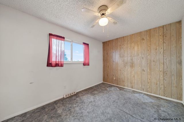 5005 WINDMILL RD, Cheyenne, WY 82009