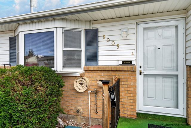 5005 WINDMILL RD, Cheyenne, WY 82009