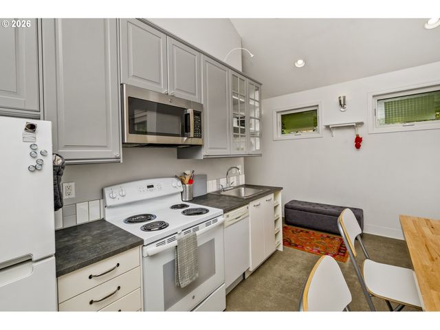 6626 Se 85TH Ave, Portland, OR 97266
