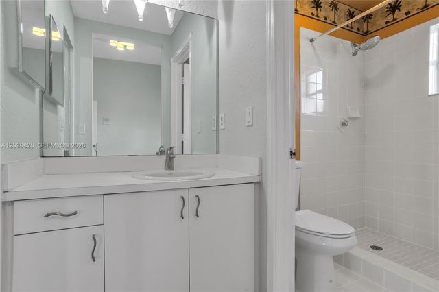 10627 NW 7th Street, Pembroke Pines, FL 33026