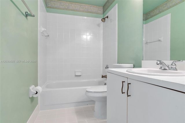 10627 NW 7th Street, Pembroke Pines, FL 33026