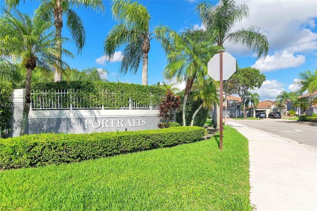 10627 NW 7th Street, Pembroke Pines, FL 33026