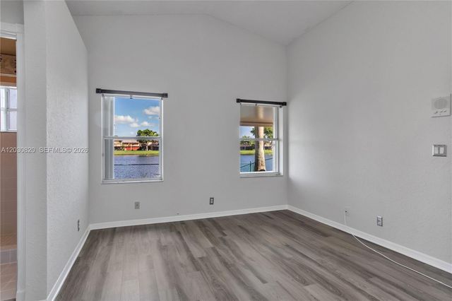 10627 NW 7th Street, Pembroke Pines, FL 33026