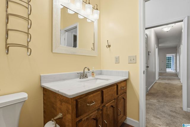 205 CHESTNUT CIRCLE, Alabaster, AL 35007
