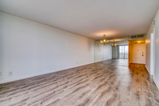 600 Three Islands Boulevard 801, Hallandale Beach, FL 33009