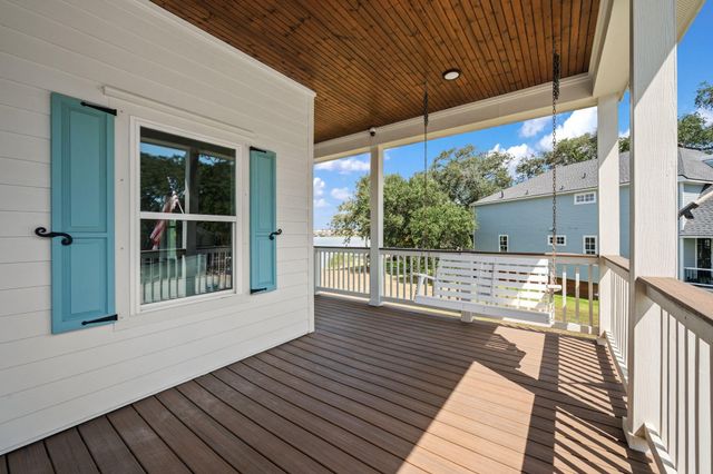 3405 Oak Alley Court, Seabrook, TX 77586