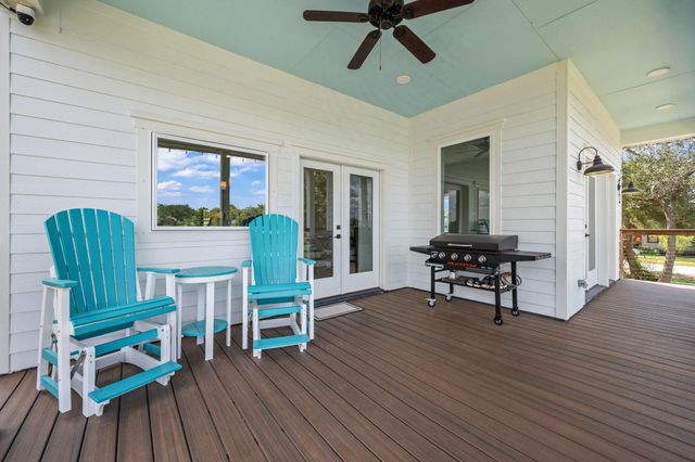 3405 Oak Alley Court, Seabrook, TX 77586
