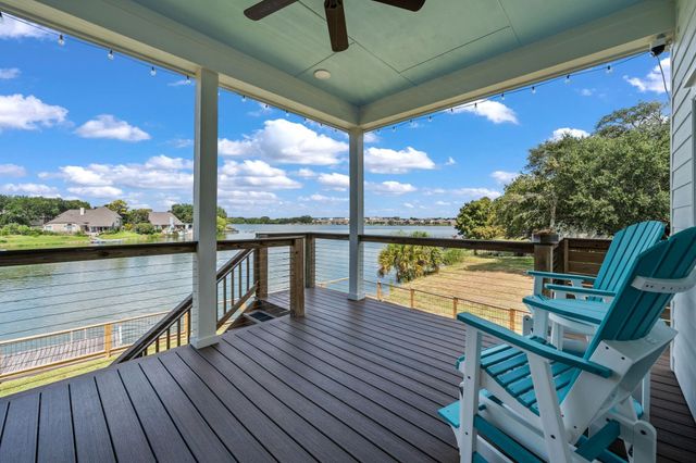 3405 Oak Alley Court, Seabrook, TX 77586