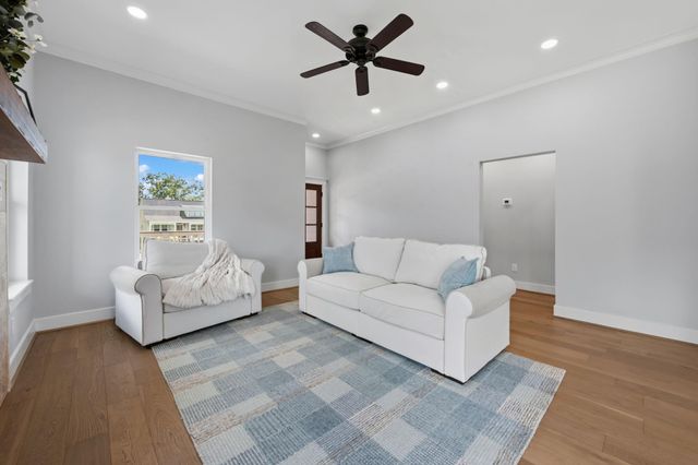 3405 Oak Alley Court, Seabrook, TX 77586