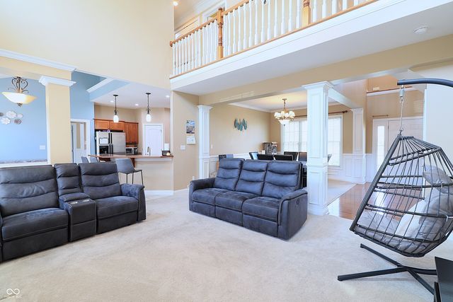 8605 Shamrock Lane, Yorktown, IN 47396