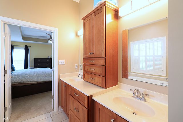 8605 Shamrock Lane, Yorktown, IN 47396
