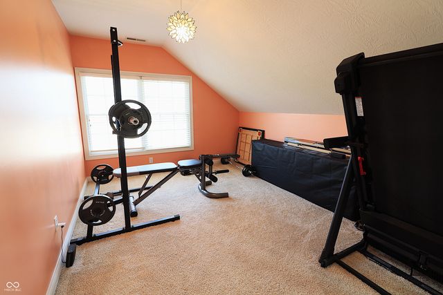 8605 Shamrock Lane, Yorktown, IN 47396