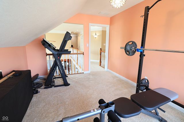 8605 Shamrock Lane, Yorktown, IN 47396