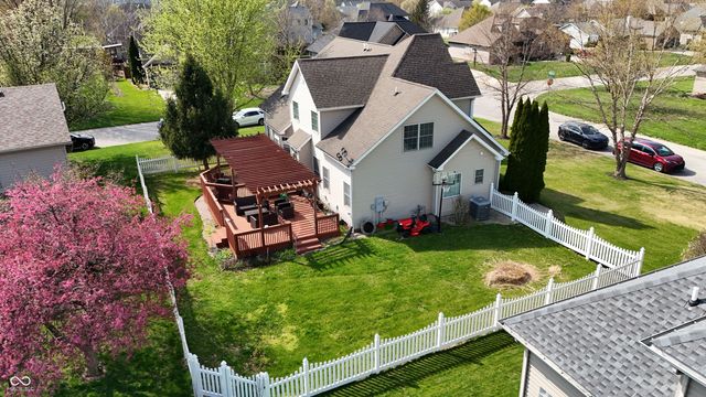 8605 Shamrock Lane, Yorktown, IN 47396