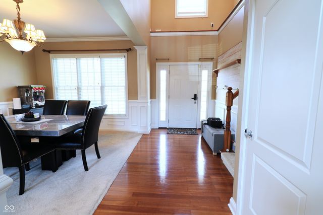 8605 Shamrock Lane, Yorktown, IN 47396