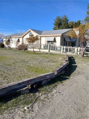 1310 South Comstock Circle, Pahrump, NV 89048
