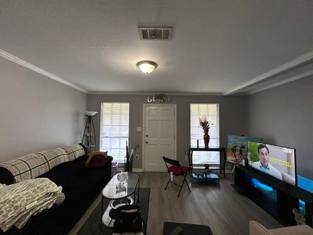 6769 Juniper St, Baton Rouge, LA 70812