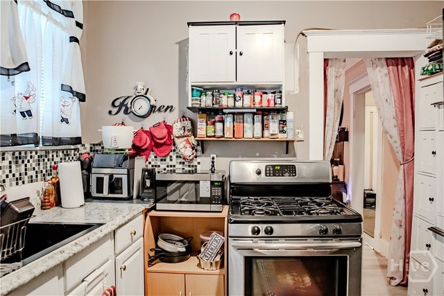 605 W 46th Street, Savannah, GA 31405