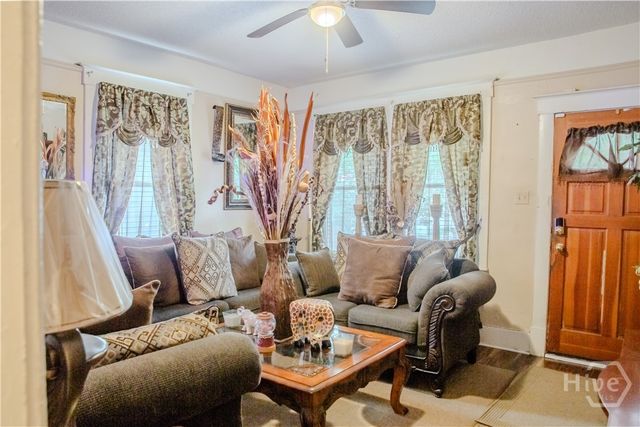 605 W 46th Street, Savannah, GA 31405