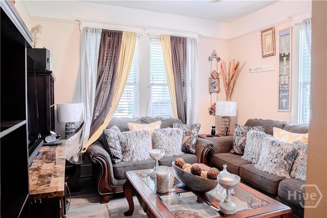 605 W 46th Street, Savannah, GA 31405