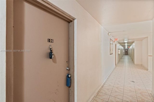 8501 NW 8th Street 106, Miami, FL 33126