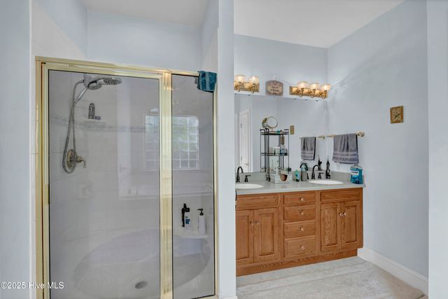 709 Valley Brook Road, Wilmington, NC 28412