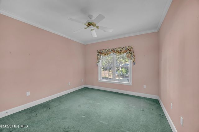 709 Valley Brook Road, Wilmington, NC 28412