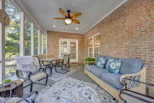 709 Valley Brook Road, Wilmington, NC 28412