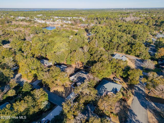 709 Valley Brook Road, Wilmington, NC 28412