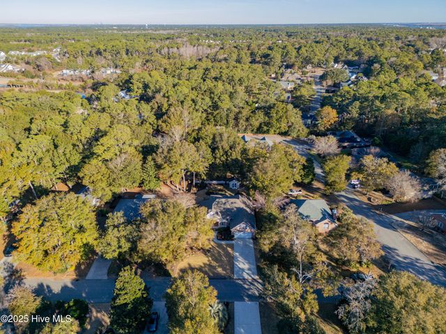 709 Valley Brook Road, Wilmington, NC 28412