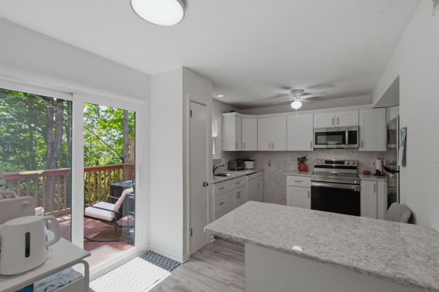 500 Stacy Square Ter, Nashville, TN 37221