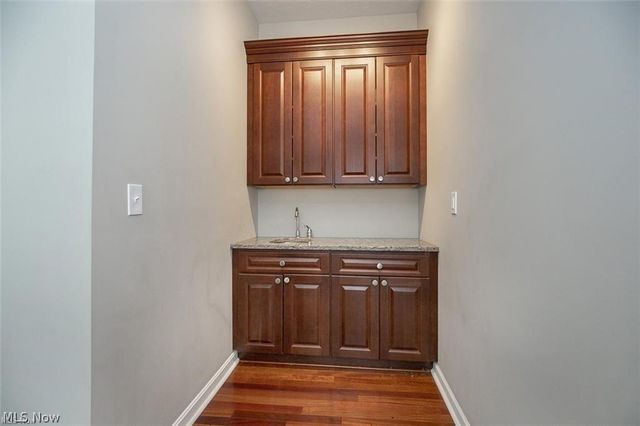 9338 Liberty Road, Twinsburg, OH 44087