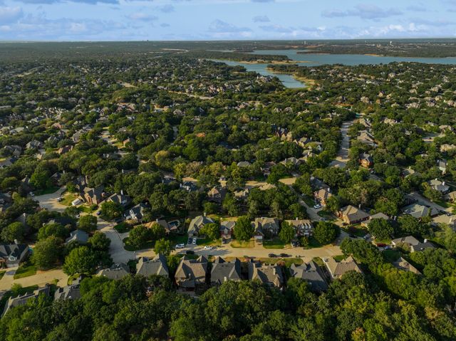 2665 Woodside Drive, Highland Village, TX 75077