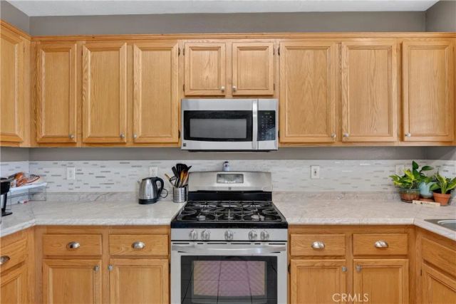 7454 Longstreet, Fontana, CA 92336