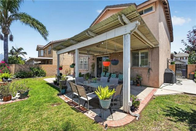 7454 Longstreet, Fontana, CA 92336