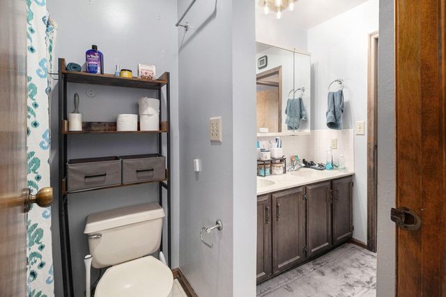 1624 Fox Point Drive, Chesterton, IN 46304