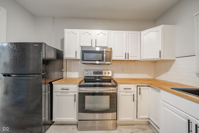 2344 N Capitol Avenue, Indianapolis, IN 46208