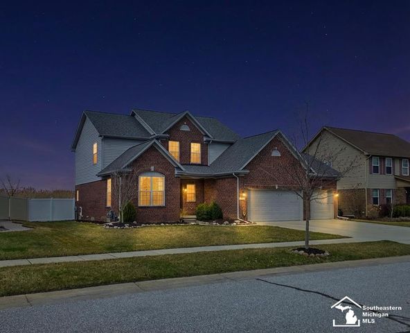 23200 Bluegrass Drive, Brownstown Twp, MI 48183
