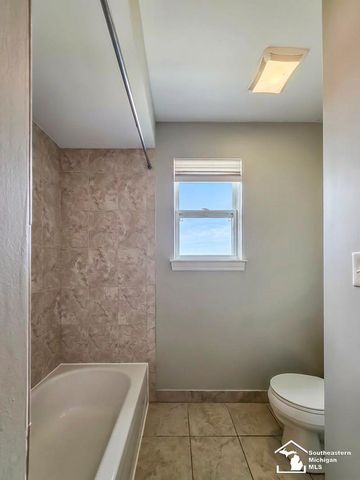 23200 Bluegrass Drive, Brownstown Twp, MI 48183