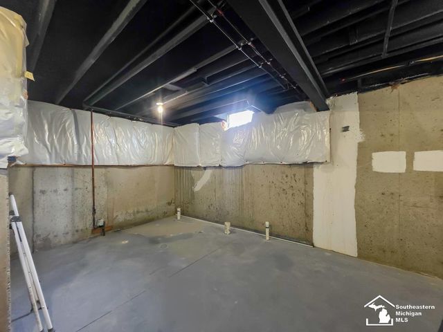 23200 Bluegrass Drive, Brownstown Twp, MI 48183