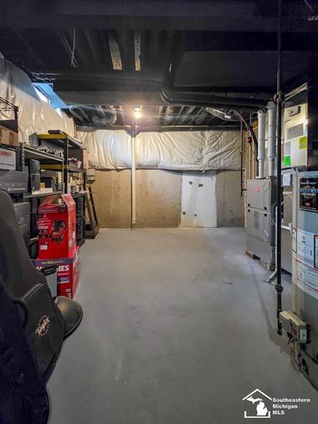 23200 Bluegrass Drive, Brownstown Twp, MI 48183