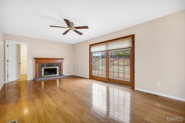 4708 Brunston Drive, St Louis, MO 63128