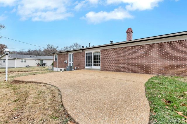 4708 Brunston Drive, St Louis, MO 63128