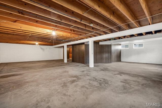 4708 Brunston Drive, St Louis, MO 63128