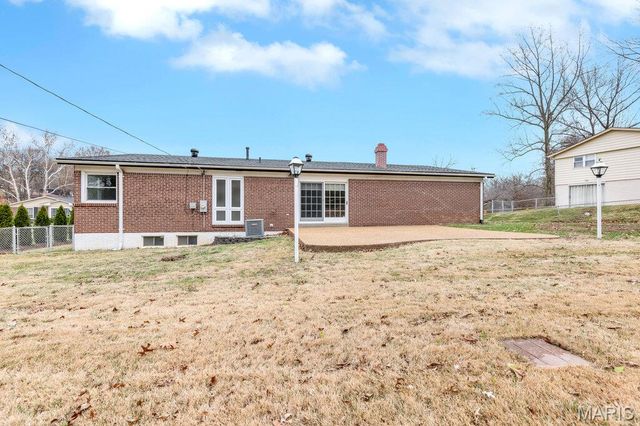 4708 Brunston Drive, St Louis, MO 63128