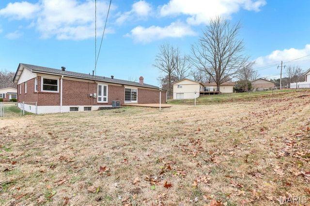 4708 Brunston Drive, St Louis, MO 63128