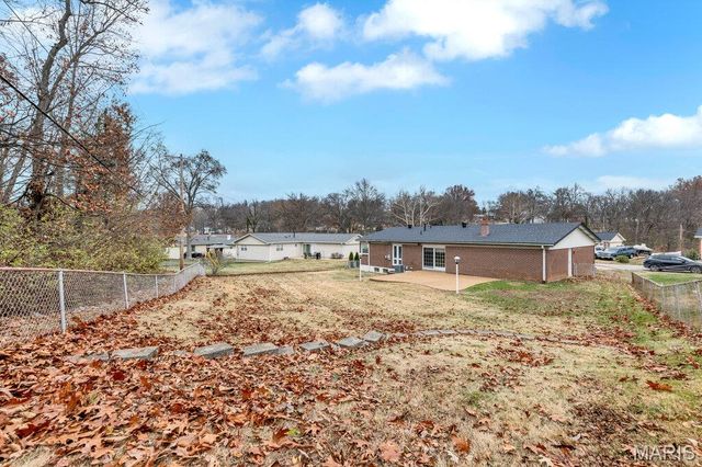 4708 Brunston Drive, St Louis, MO 63128