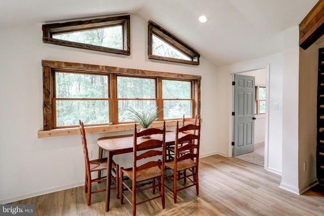42 HEIDI RD, Delta, PA 17314