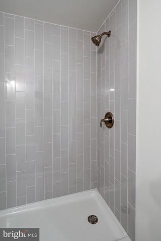42 HEIDI RD, Delta, PA 17314