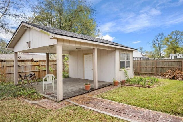 4817 Riverridge Drive, Lake Charles, LA 70605